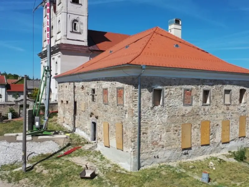 Az ipolysági premontrei monostor, majd jezsuita birtokközpont helyreállítása Az ipolysági premontrei monostor, majd jezsuita birtokközpont helyreállítása